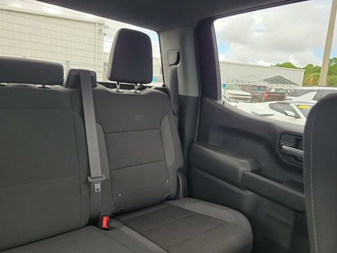 Certified 2024 Chevrolet Silverado 1500 Custom AWD/4WD image 19