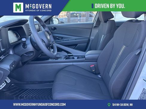 New 2026 Hyundai Elantra SEL Sport Premium FWD image 8