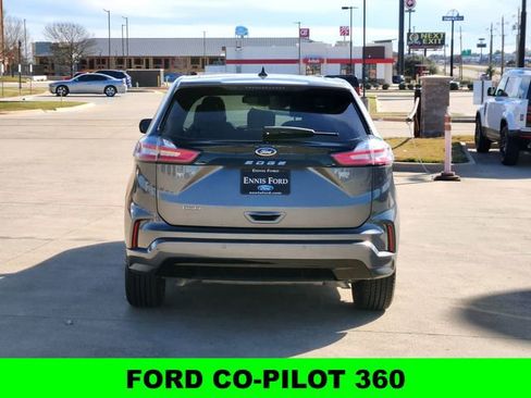 Used 2023 Ford Edge ST-Line image 5