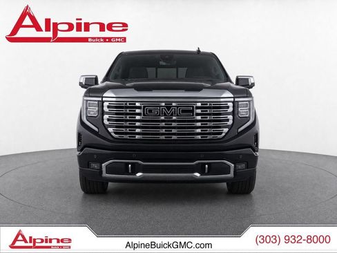 Used 2022 GMC Sierra 1500 Denali Ultimate AWD/4WD image 5