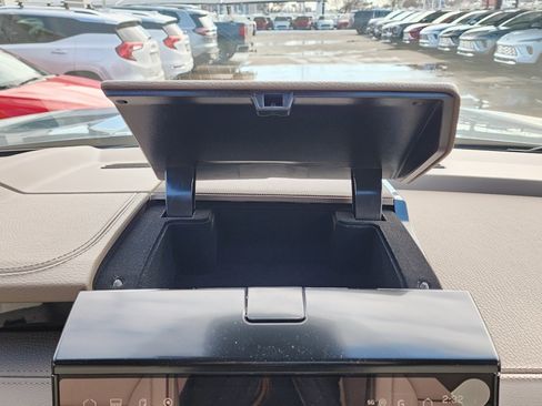 New 2026 GMC Yukon XL Denali w/ Sun & Power Step Package image 32