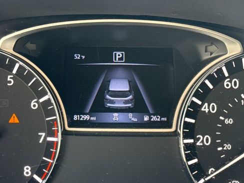 Used 2019 Nissan Pathfinder SL w/ Rock Creek Edition image 16