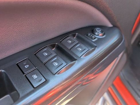 Used 2022 Chevrolet Colorado Z71 image 17