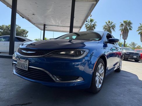 Used 2015 Chrysler 200 Limited image 24
