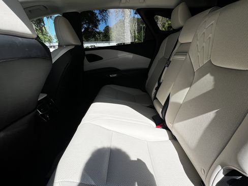 Used 2024 Lexus RX 350 Premium w/ Convenience Package image 31