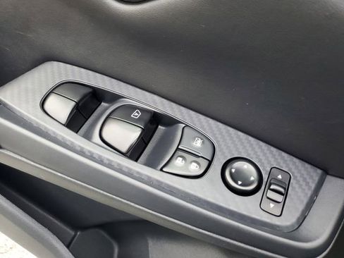 Used 2024 Nissan Sentra S image 30