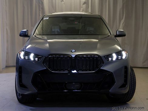 New 2026 BMW X6 xDrive40i w/ Climate Comfort Package image 5