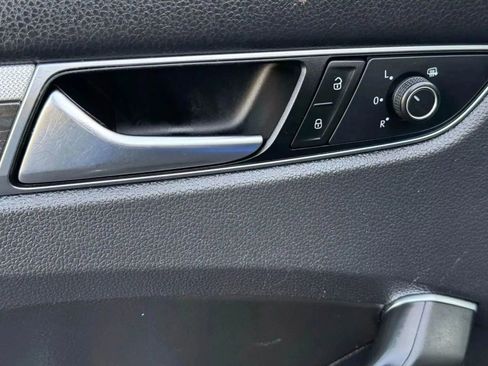 Used 2017 Volkswagen Passat 1.8T SE image 23