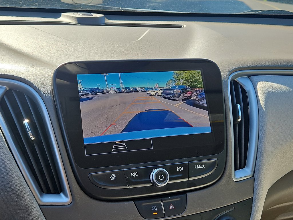Used 2025 Chevrolet Malibu LT FWD image 31