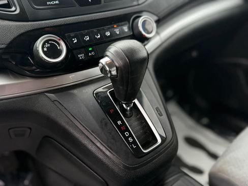 Used 2015 Honda CR-V LX image 22
