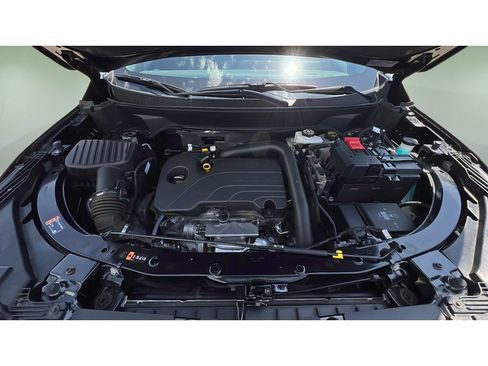 Certified 2025 Chevrolet Equinox LT w/ Convenience Package II AWD/4WD image 33