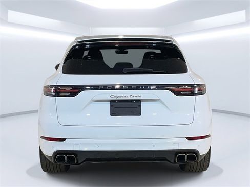 Used 2021 Porsche Cayenne Turbo image 6