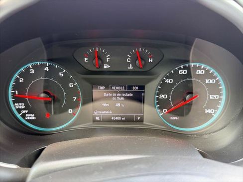 Used 2025 Chevrolet Malibu LT FWD image 23