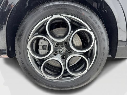 New 2025 Alfa Romeo Tonale w/ Premium Package AWD/4WD image 49