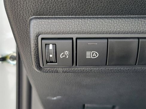 Used 2026 Toyota Corolla LE image 28