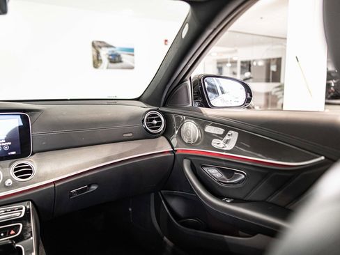 Used 2022 Mercedes-Benz E 53 AMG 4MATIC Sedan image 38