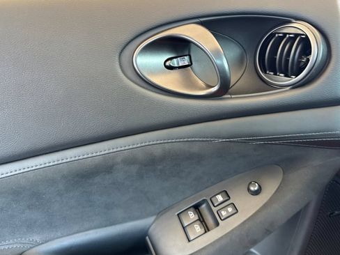 Used 2024 Nissan Z Performance w/ Heritage Edition RWD image 10