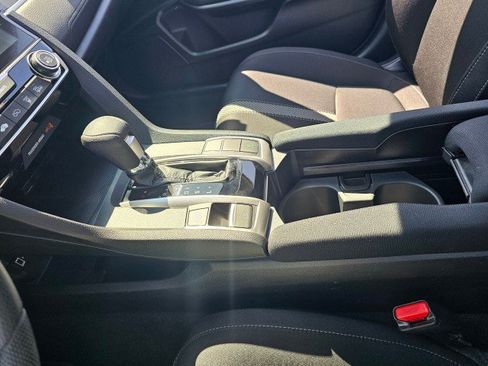 Used 2017 Honda Civic EX image 31