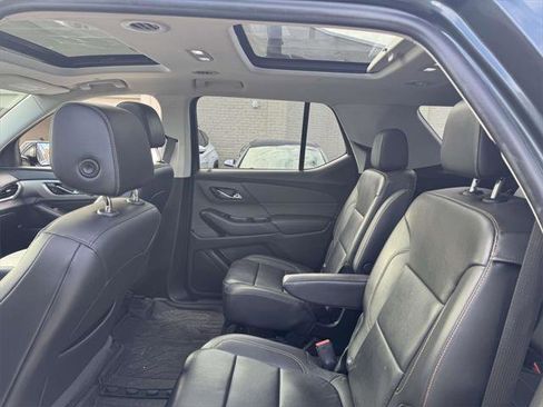 Used 2019 Chevrolet Traverse RS image 7