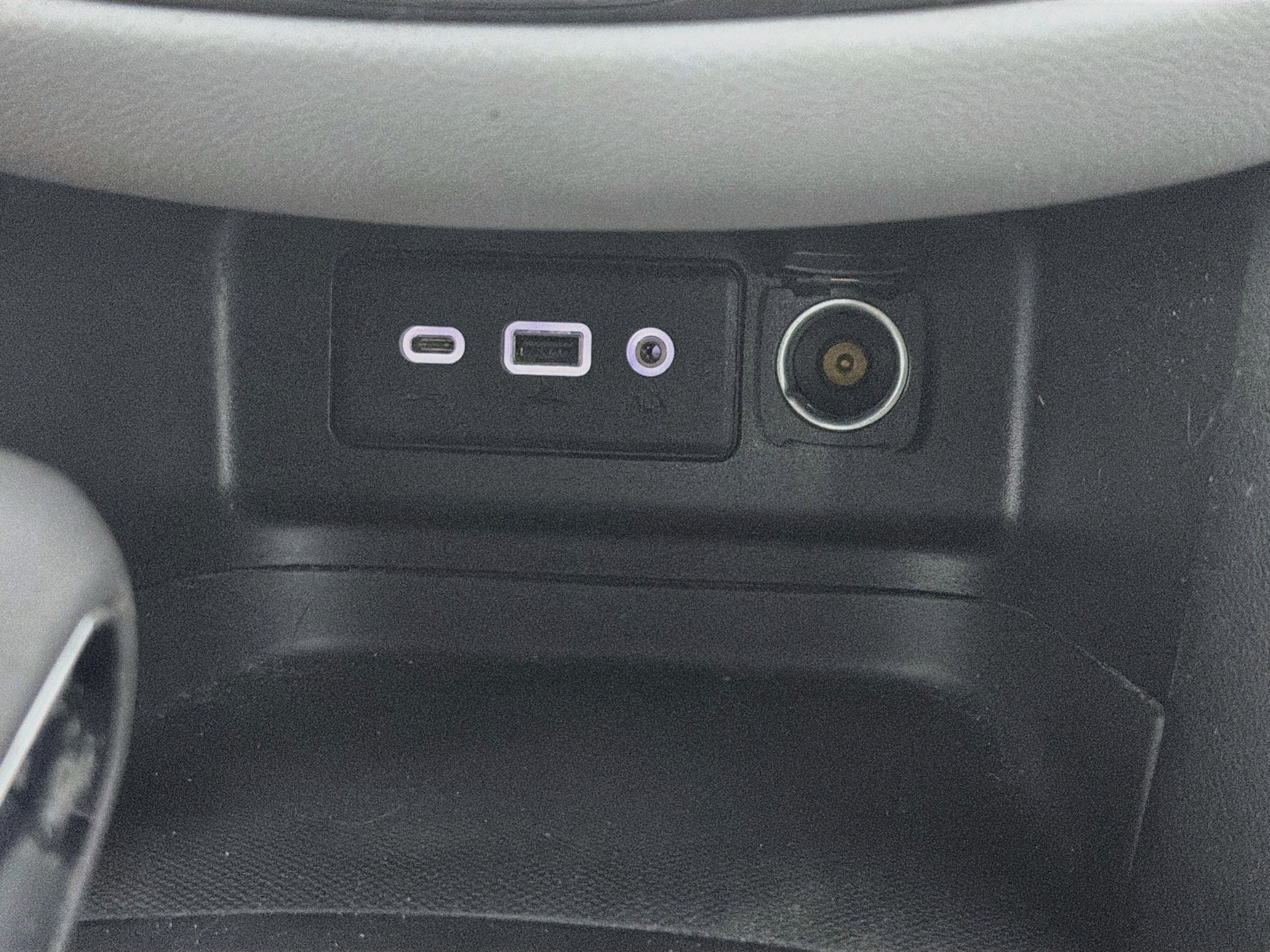 Used 2023 Chevrolet Equinox LS w/ LS Convenience Package FWD image 26