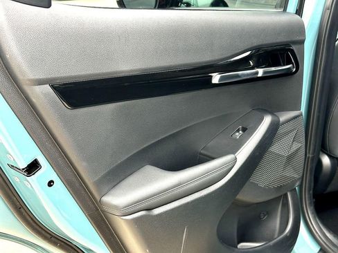 Used 2024 Kia Seltos EX image 30