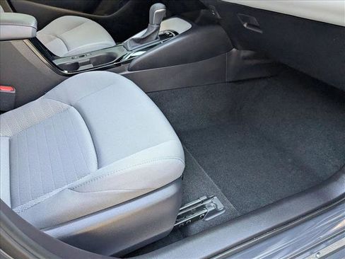 Certified 2025 Toyota Corolla SE image 15
