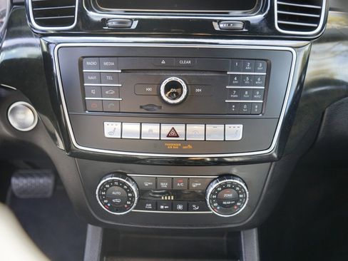 Used 2017 Mercedes-Benz GLS 450 4MATIC w/ Premium Package image 21