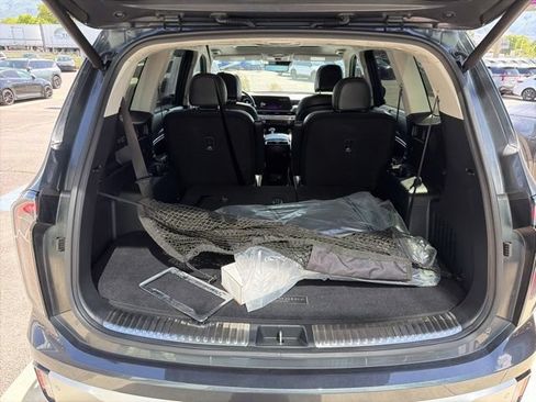 Used 2024 Kia Telluride SX Prestige w/ Towing Package AWD/4WD image 30