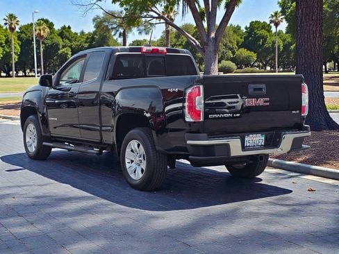 Used 2018 GMC Canyon SLE w/ SLE Convenience Package image 5