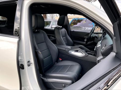 Used 2023 Mercedes-Benz GLE 450 4MATIC image 9