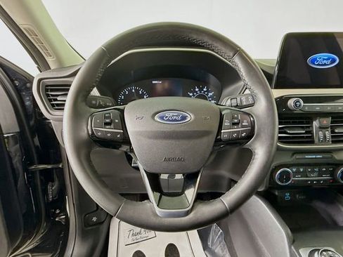 Certified 2022 Ford Escape SE w/ Convenience Package image 11