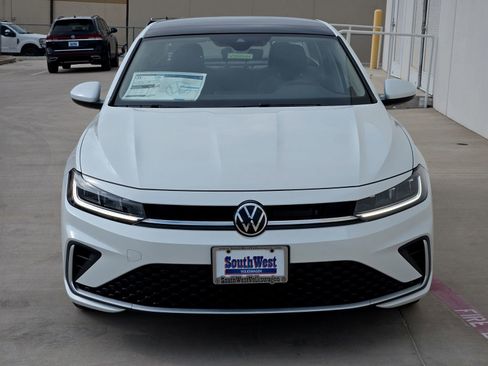 New 2026 Volkswagen Jetta SE image 6