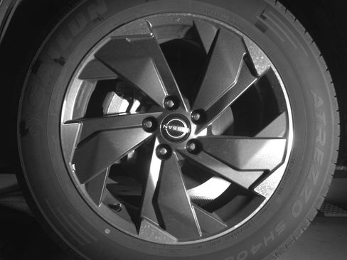 Used 2025 Nissan Rogue SV image 12