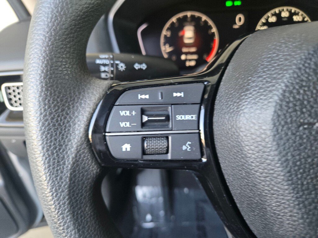 Certified 2025 Honda Civic LX image 20