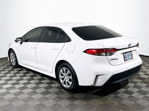 Certified 2023 Toyota Corolla LE FWD image 6