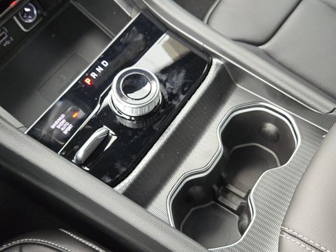 New 2025 Jeep Grand Cherokee Limited w/ Luxury Tech Group II image 17