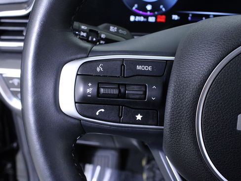 Used 2023 Kia Sportage SX image 23