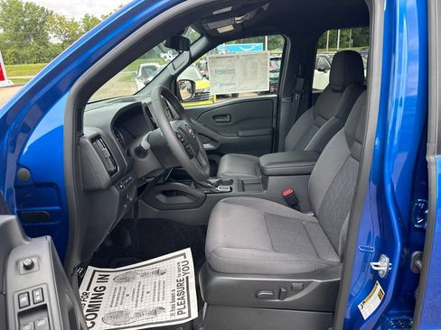 New 2026 Nissan Frontier SV w/ SV Convenience Package AWD/4WD image 10