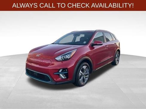 Used 2021 Kia Niro EX Premium w/ Cold Weather Package image 3