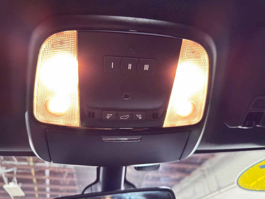 Used 2025 Dodge Durango GT AWD/4WD image 51