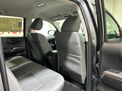 Used 2023 Toyota Tacoma SR5 w/ Black Out Package (TMS) AWD/4WD image 13