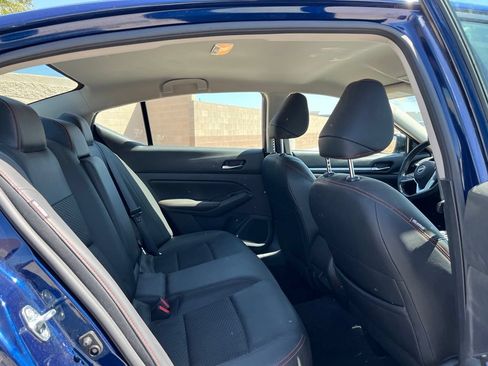 Used 2023 Nissan Altima 2.5 SR AWD/4WD image 17