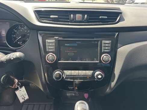 Certified 2021 Nissan Rogue Sport S FWD image 22