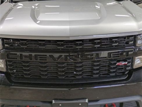 Certified 2019 Chevrolet Silverado 1500 Custom Trail Boss w/ Custom Convenience Package image 9