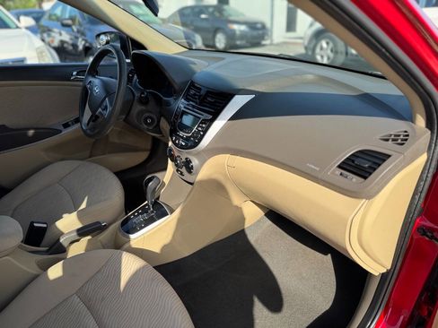 Used 2012 Hyundai Accent GLS w/ Premium Pkg 3 image 17