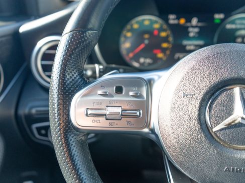 Used 2022 Mercedes-Benz GLC 300 image 29