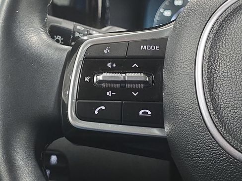 Used 2023 Kia Sorento SX AWD/4WD image 14
