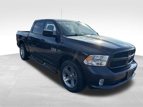 Used 2017 RAM 1500 Express image 8