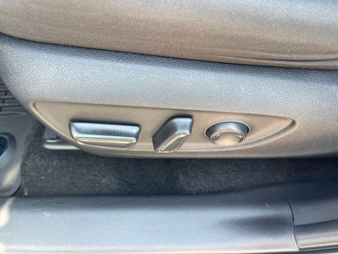 Used 2024 Toyota RAV4 XLE image 9