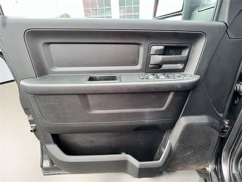 Used 2024 RAM 2500 Tradesman image 29